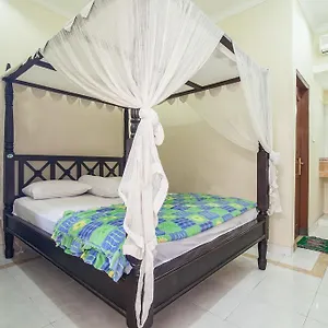 Gasthof Lori Beach, Seminyak